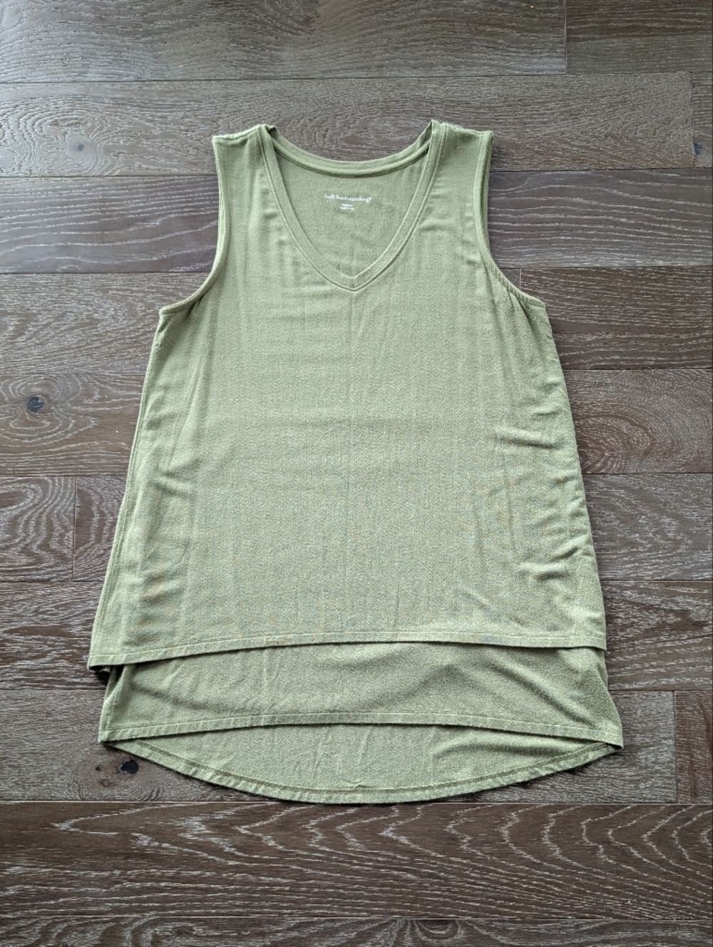 Soft Surroundings Waterston Olive Green Layered V-Neck Tank Size Medium
